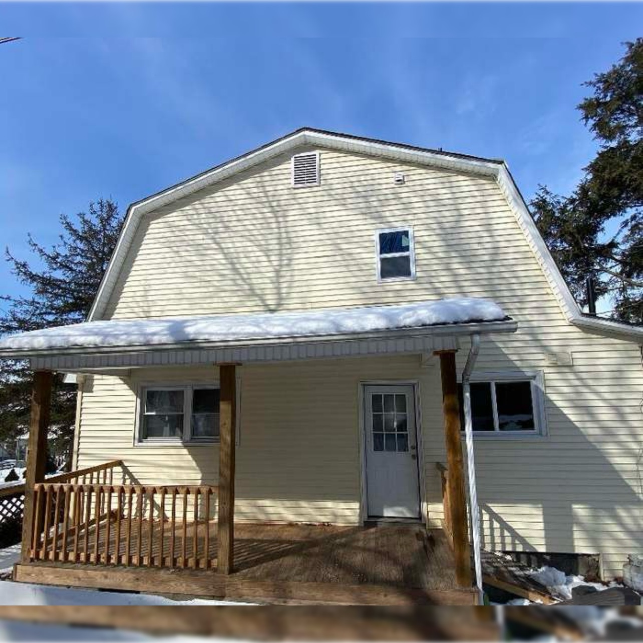 Exterior of the South Webster Avenue three-unit in Scranton at purchase