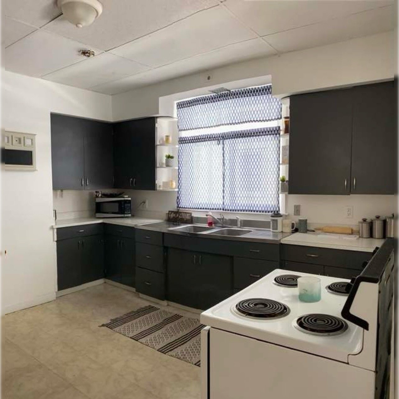 South Webster Avenue three-unit kitchen in Scranton at purchase, photo 9